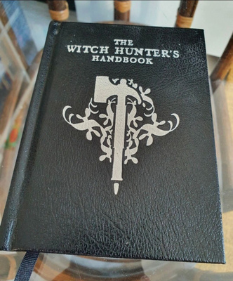 The Witch Hunter's Handbook (WFRP 2nd edition)