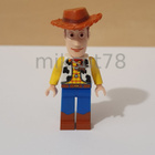 LEGO FIGUURI Toy Story WOODY +magneetti *UUSI* - pikkukuva 1