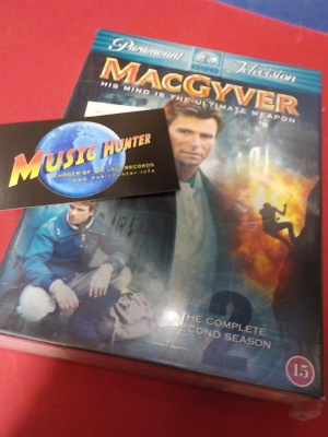 MACGYVER KAUSI 2. 6DVD BOKSI