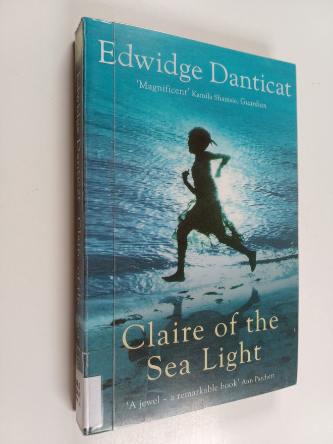 Edwidge Danticat : Claire of the sea light