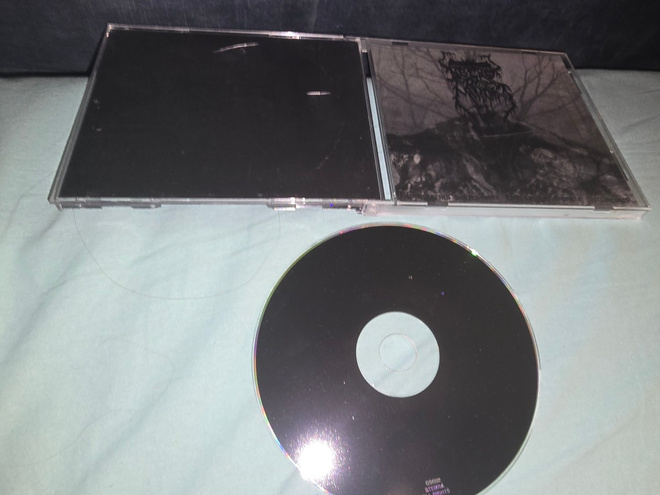 Necrofrost – Bloodstorms Voktes Over Hytrunghas Dunkle Necro
