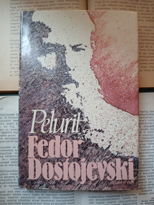 Fedor Dostojevski - Pelurit (sid.)