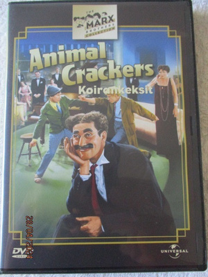 ANIMAL CRACKERS (DVD) KOIRANKEKSIT