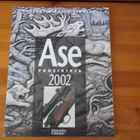 Ase vuosikirja 2002.Nid. - pikkukuva 1