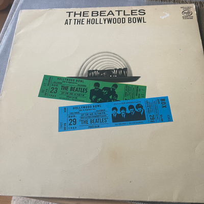 THE BEATLES : At The Hollywood Bowl * UK 1984