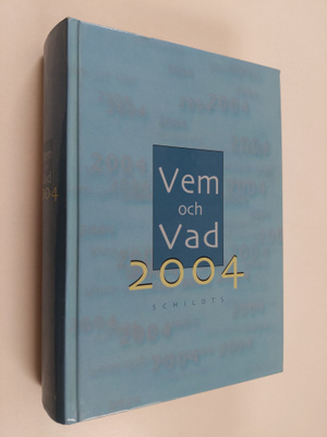 Vem och vad 2004 : Biografisk handbok 2004