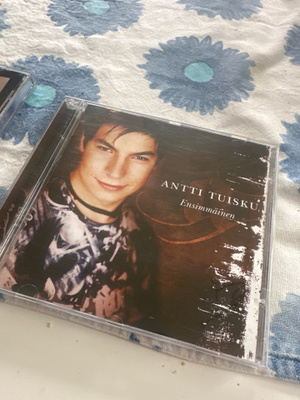 Antti Tuisku 5XCD