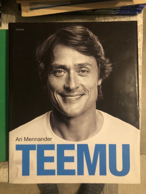 Mennander: Teemu. 2014. 1.painos.