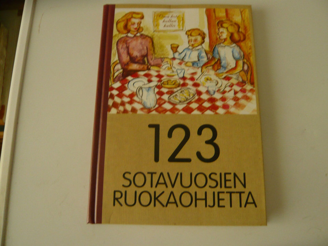 123 Sotavuosien ruokaohjetta