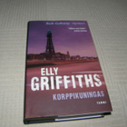 Elly Griffiths Korppikuningas -sid - pikkukuva 1