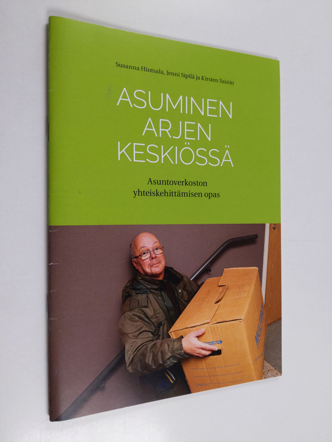 Susanna Hintsala : Asuminen arjen keskiössä : asuntoverko...