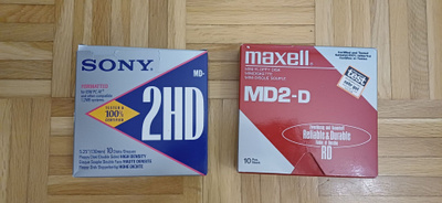 19 kpl 5.25" lerppuja (Sony, Maxell, HD, IBM PC)