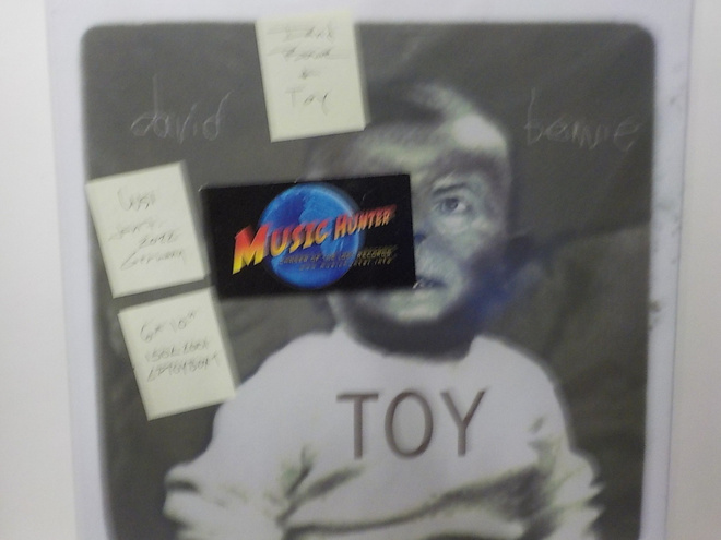 DAVID BOWIE  TOY  BOX  SPE. EDIT UUSI  6 X 10" + TARJOUS !!