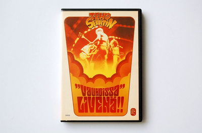 Hyväkuntoinen Tehosekoitin - "Vauhdissa" Livenä!! (2002) DVD
