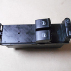 Etuikkunoiden kytkin  VAG  3B5959793.  VW Passat  1997-2001 - pikkukuva 1