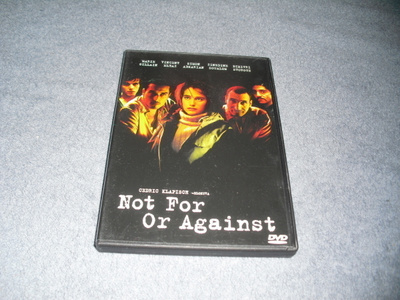 NOT FOR OR AGAINST (Marie Gillain)***