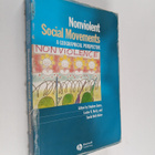 Stephen Zunes ym. : Nonviolent Social Movements : A Geogr... - pikkukuva 1