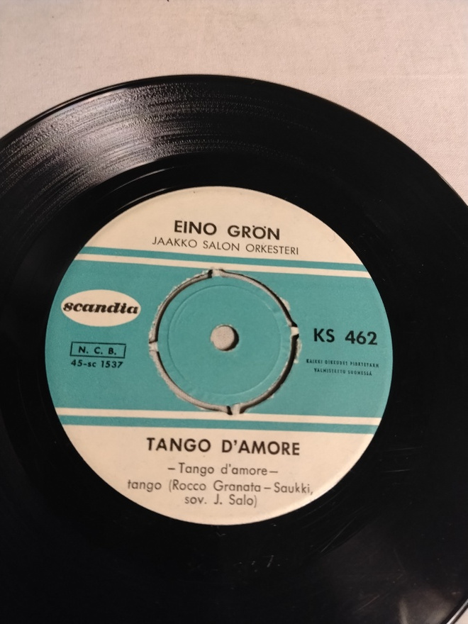 eino grön tang d amore / nyt soi kitarain
