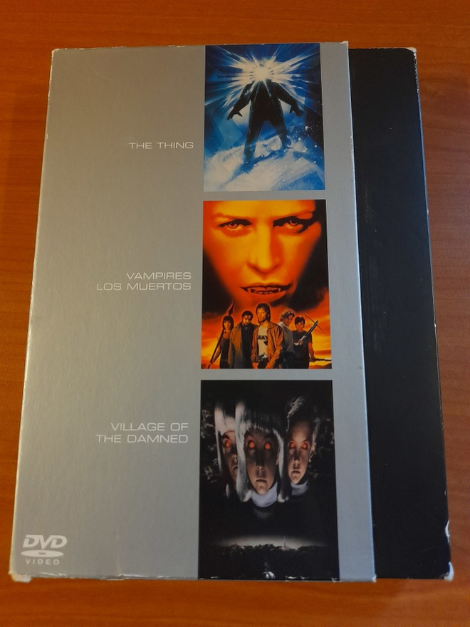 The Thing / Vampires los muertos / Village of the damned
