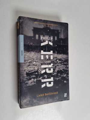 Philip Kerr : Liekit Berliinissä