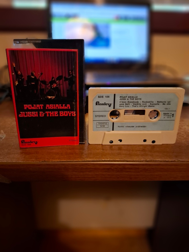 Jussi & The Boys - Pojat Asialla