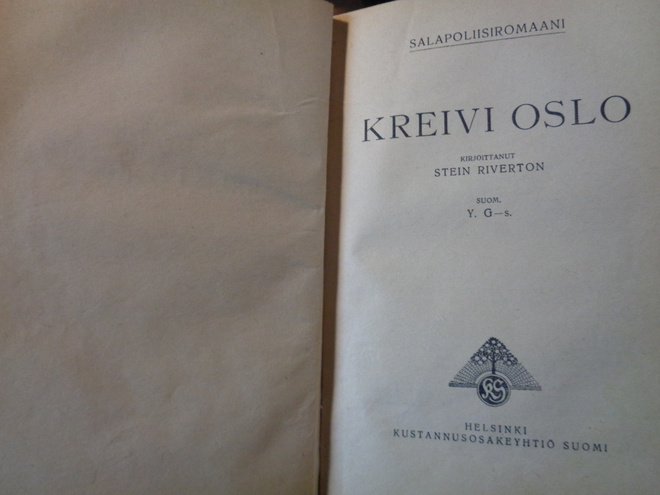 Dekkarit:Kreivi Oslo/Salaperäinen Nainen/Kuiskaava Mies