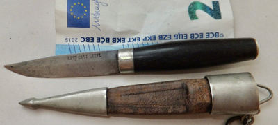 VANHA Pieni Puukko Fiskars?