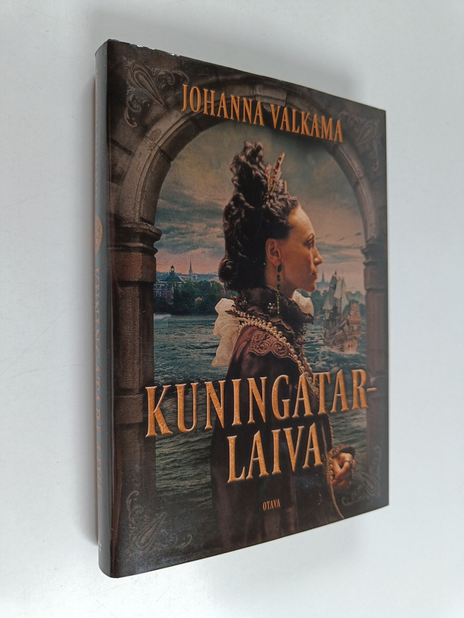 Johanna Valkama : Kuningatarlaiva