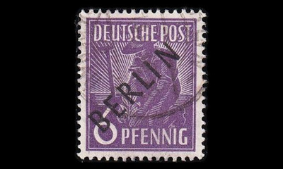 Berlin 2 o Musta päällepainama 6 Pf (1948)