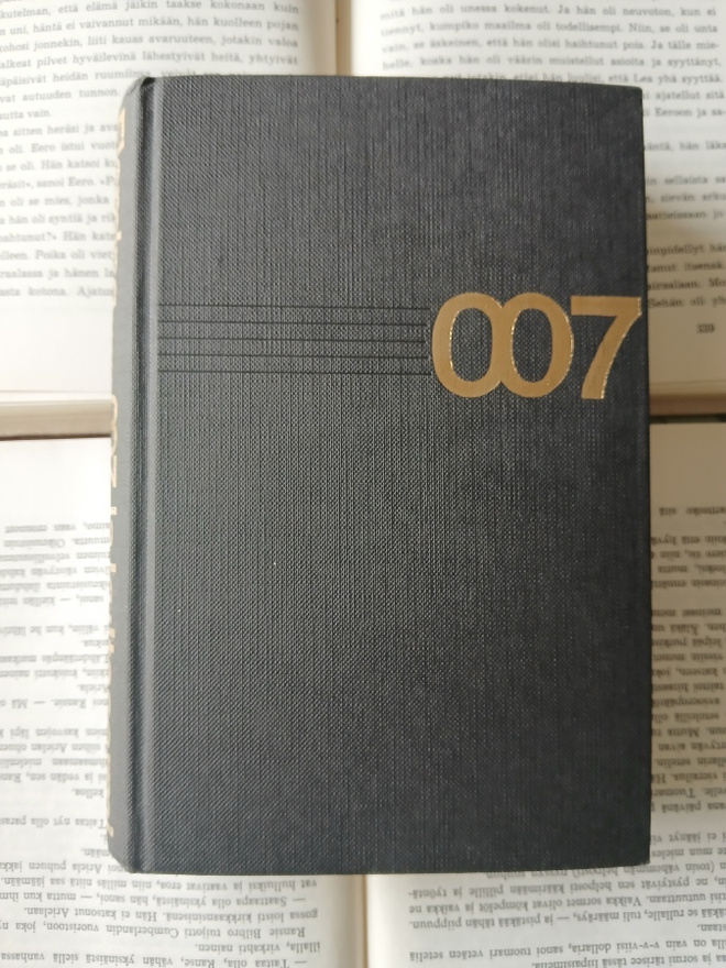 Ian Fleming - 007 ja Kultasormi (sid.)
