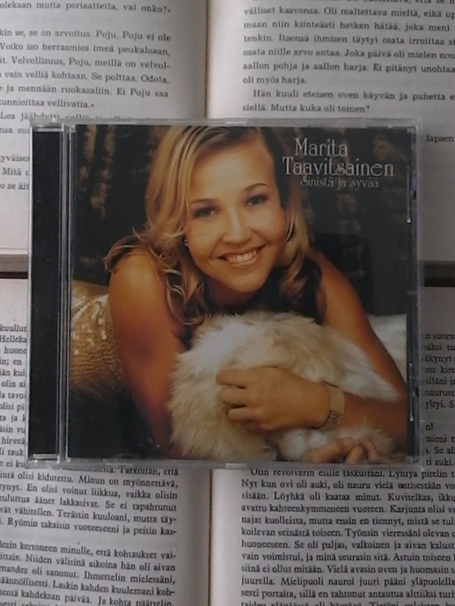 Marita Taavitsainen - Sinistä ja syvää (CD)