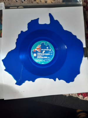 Jon English (3) – Beating The Boards vinyyli single