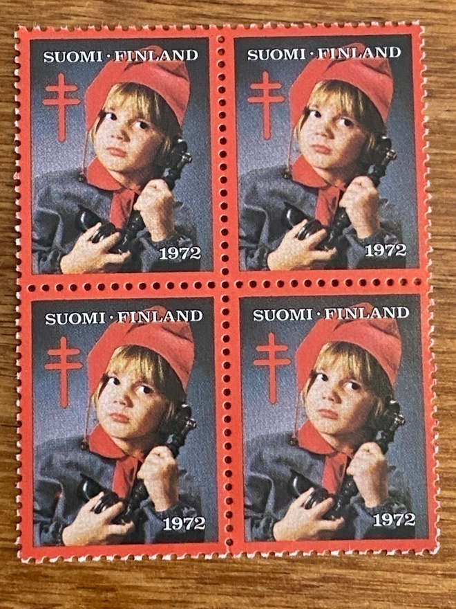 JOULUMERKKI TONTTUPOIKA 1972 NELIÖ**