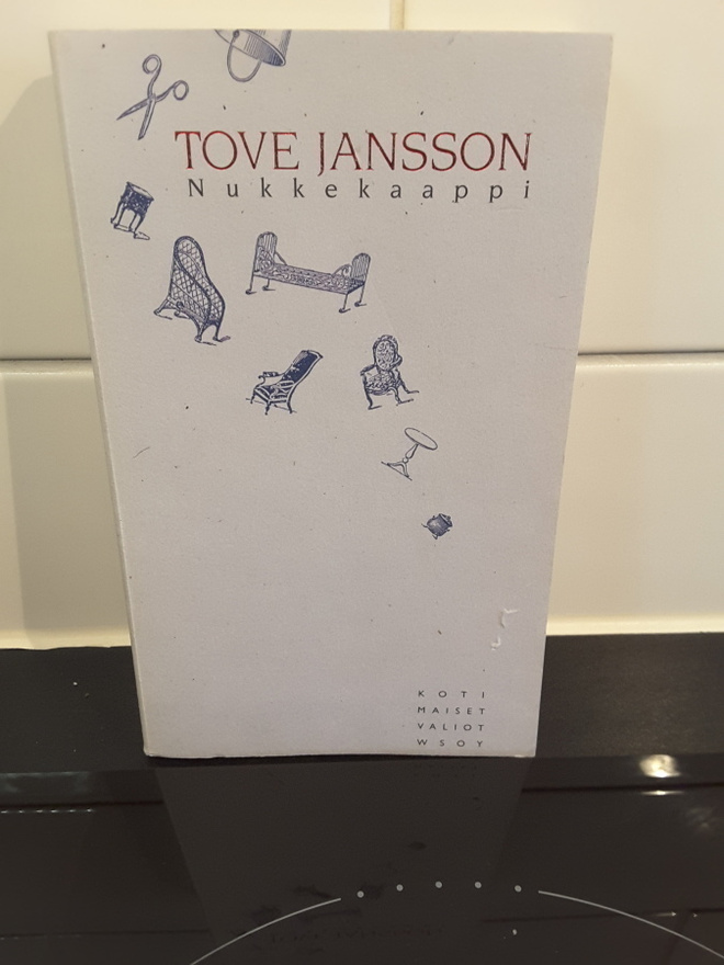 Tove Jansson Nukkekaappi