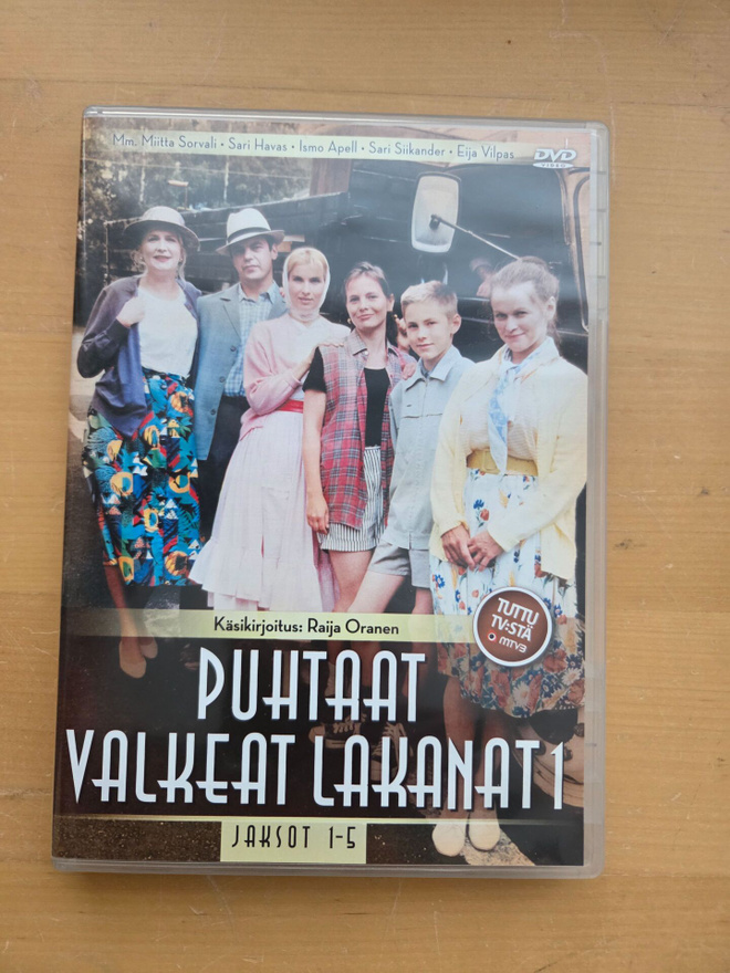 PUHTAAT VALKEAT LAKANAT 1 . DVD . JAKSOT 1-5