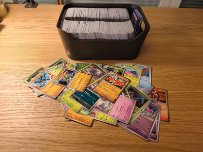 Pokemon kortteja
