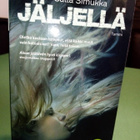 SALLA SIMUKKA :  JÄLJELLÄ / TOISAALLA ( SIS POSTIKULU ) - pikkukuva 2