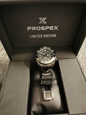 Seiko night vision sumo Black series.