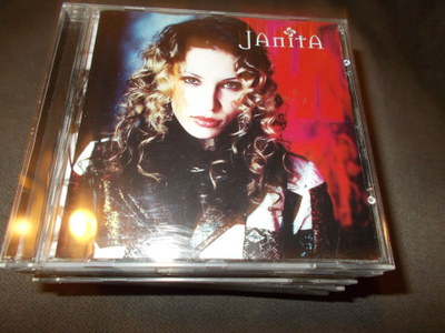 CD JANITA ** JANITA **