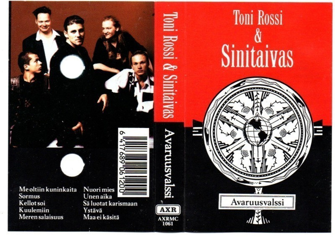 Toni Rossi & Sinitaivas Avaruusvalssi