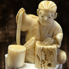 Anttiikki Netsuke ”Puuseppä”, norsunluu – Japani - pikkukuva 5
