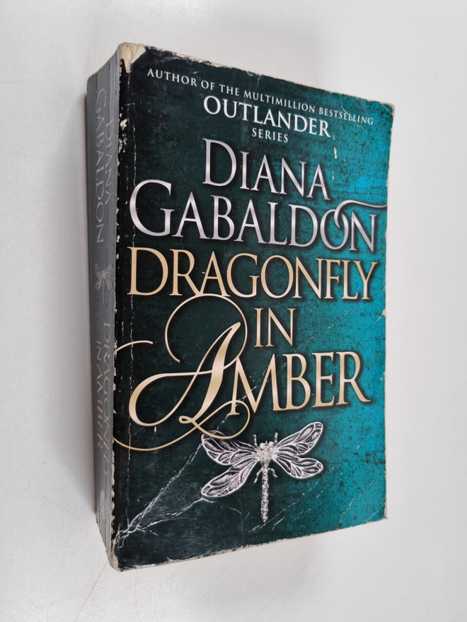 Diana Gabaldon : Dragonfly in amber