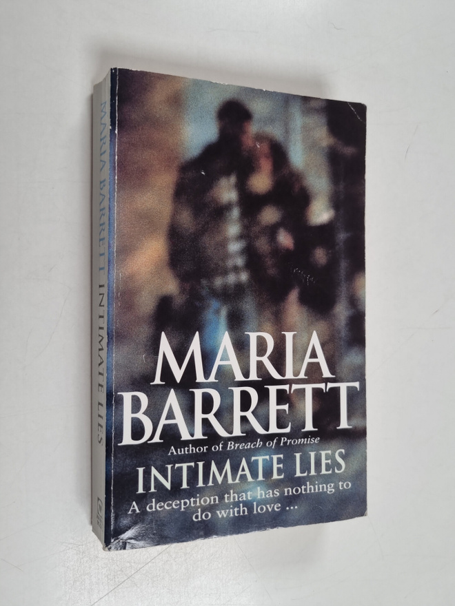 Maria Barrett : Intimate lies