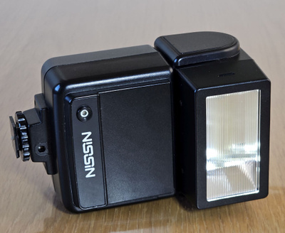 == Nissin 340T Salamalaite