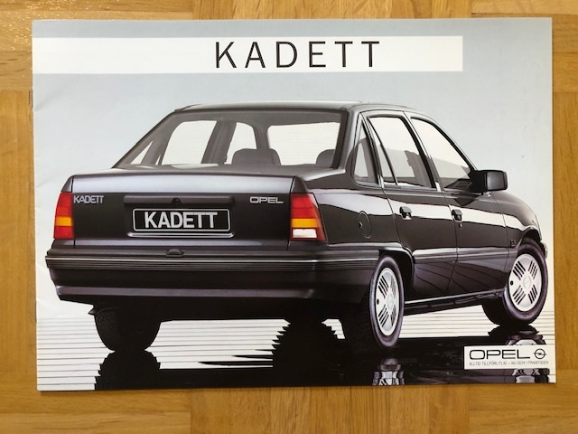 Esite Opel Kadett E porrasperä 1985 / 1986