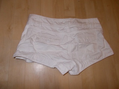 H&M divided shortsit
