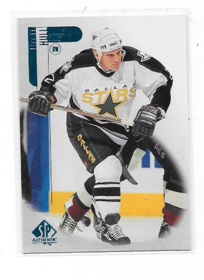1998-99 SP Authentic #24 Brett Hull  Dallas Stars