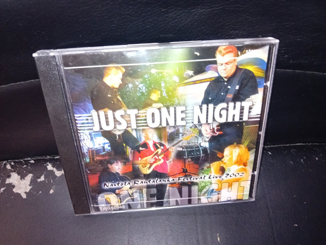 CD JUST ONE NIGHT Nastola rautalanka festival live 2002