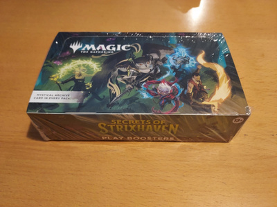 Secrets of Strixhaven Play Booster box
