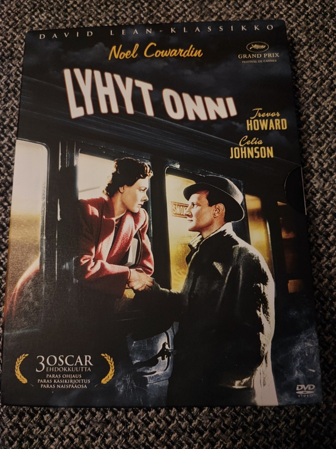 Noel Cowardin Lyhyt onni Brief Encounter